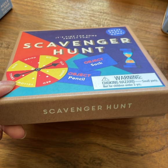 Scavenger hunt board game - Picture 3 of 4